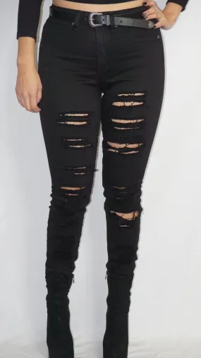 Distressed high waisted jeans