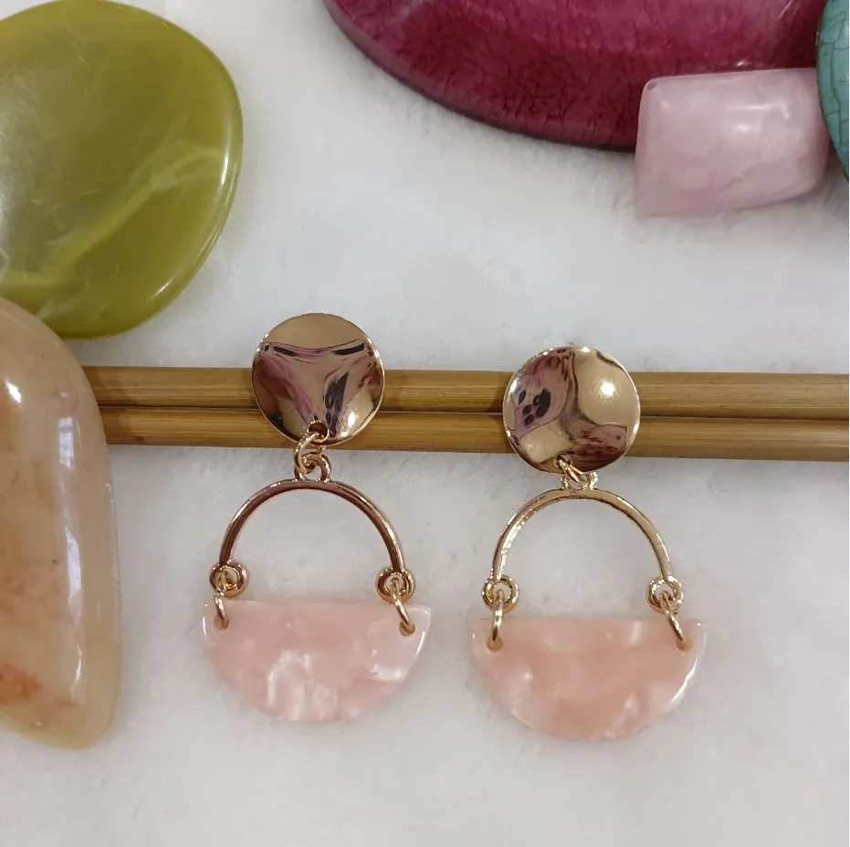 Gold Plated Geometric Shaped Acrylic Indo Western Earring