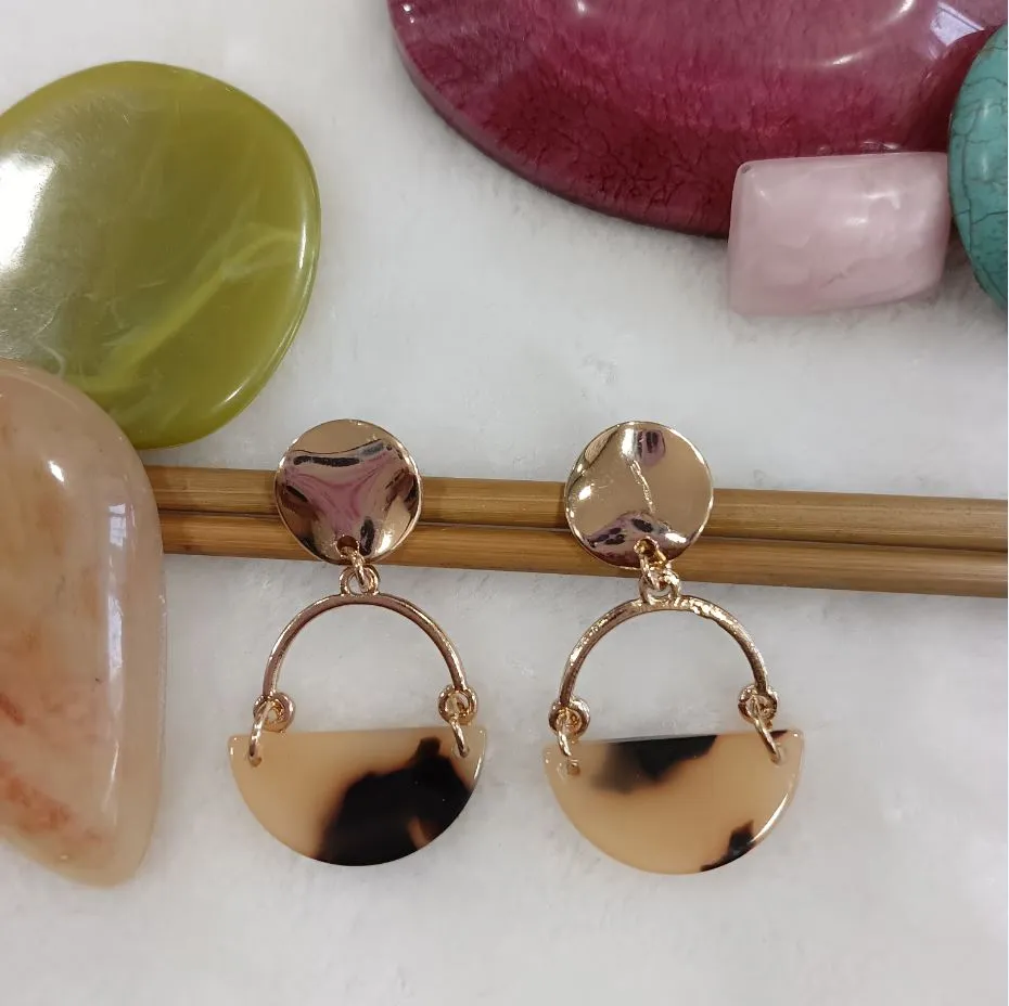 Gold Plated Geometric Shaped Acrylic Indo Western Earring