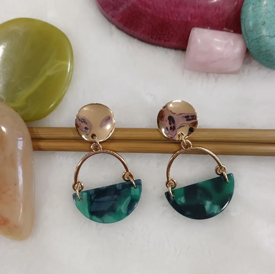 Gold Plated Geometric Shaped Acrylic Indo Western Earring